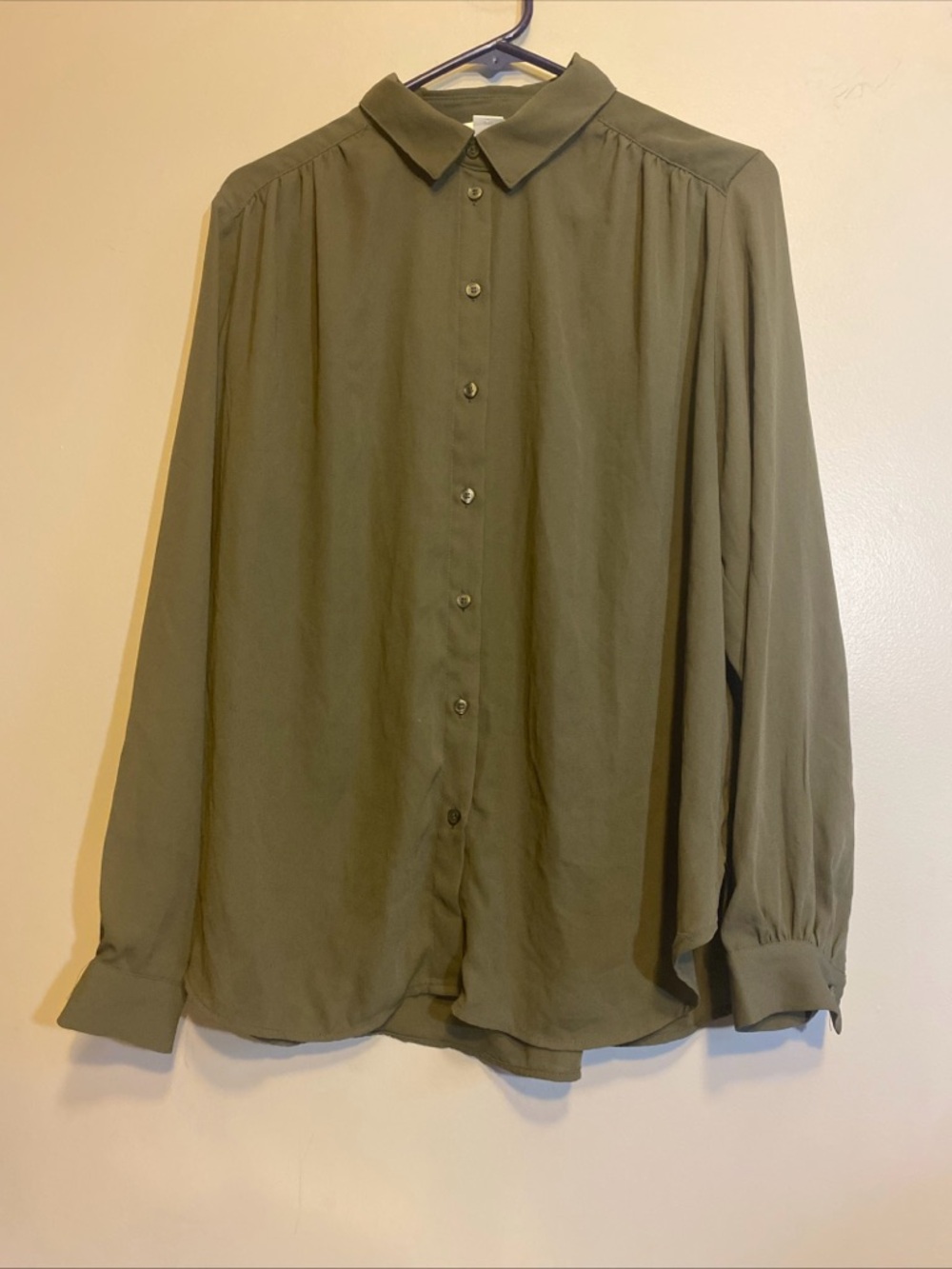 H&M Women’s Blouse Long Sleeve Light Weight Sz US 12 Green